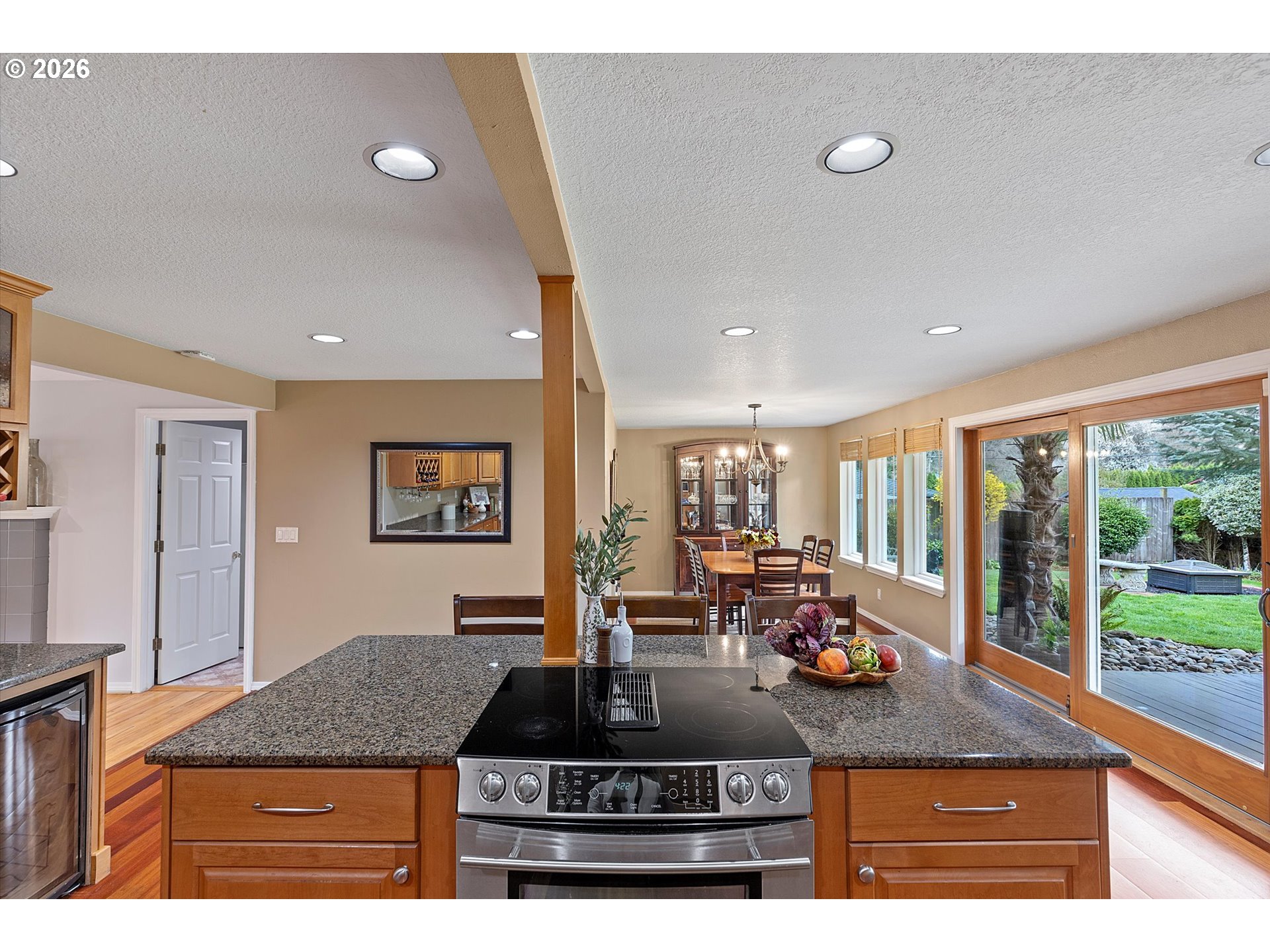 10540 Southwest Errol Street Tigard, OR 97223 - Photo 12 of 47