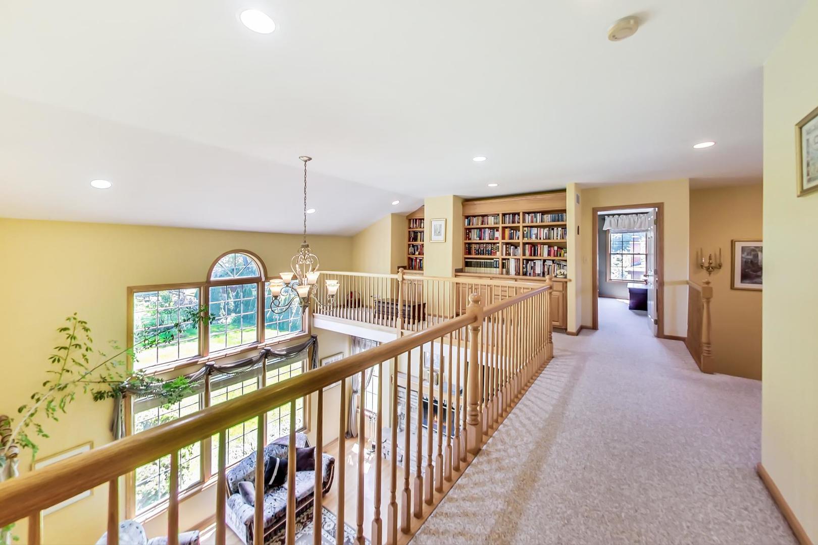 1117 South Elmhurst Road Wheeling, IL 60090 - Photo 15 of 28