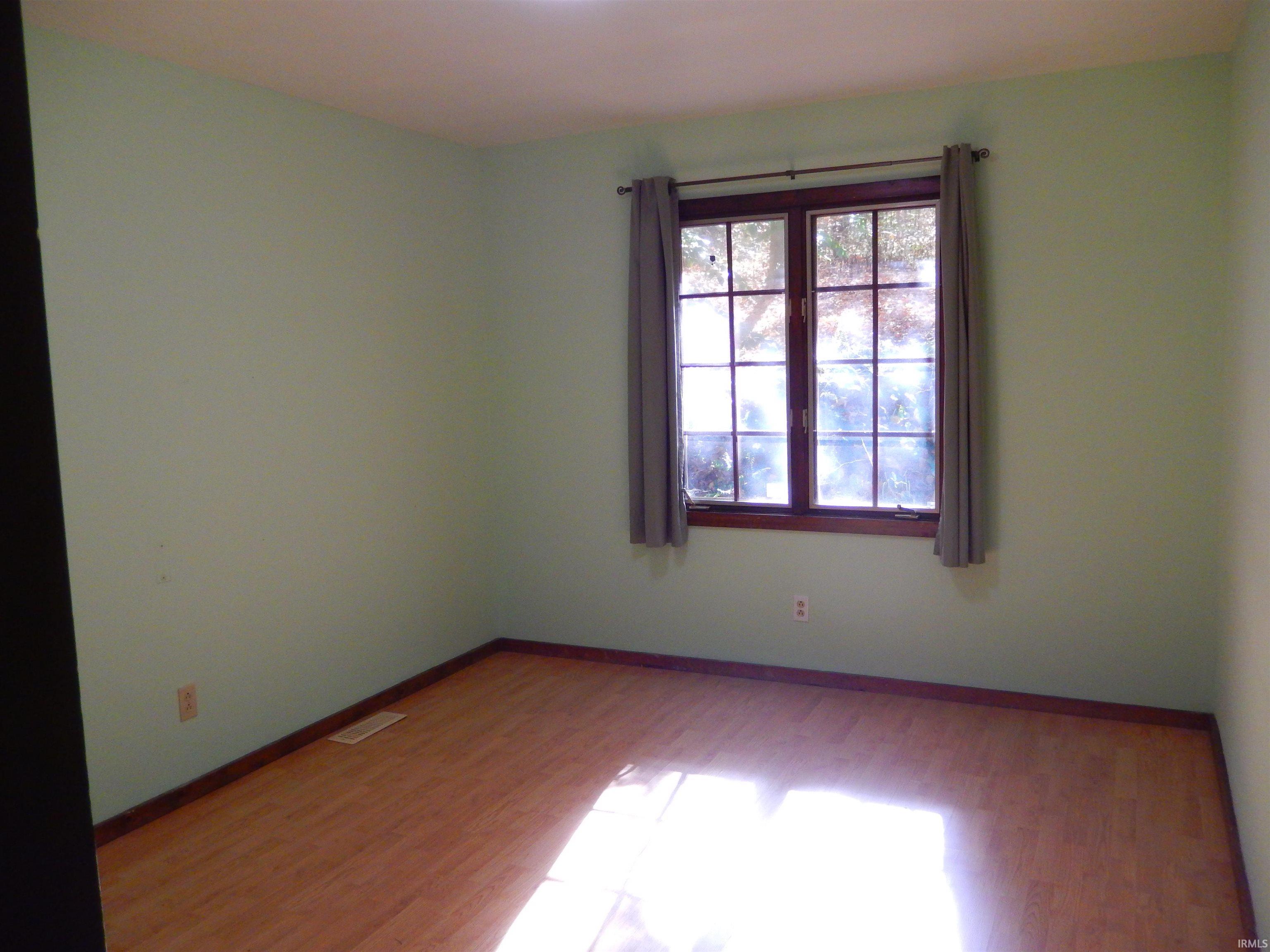 4070 North Louden Road Bloomington, IN 47404 - Photo 8 of 15