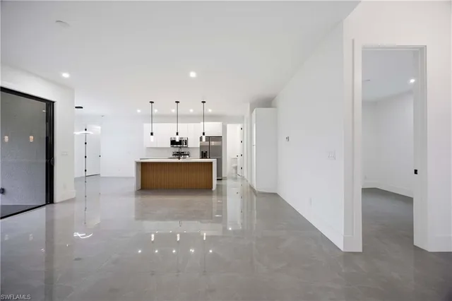 $384,900 | 3905 Sunset Road, Lehigh Acres, FL 33971