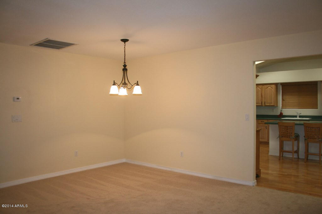 6414 Sharyn Road Pine, AZ 85544 - Photo 4 of 20 Dining area in greatroom