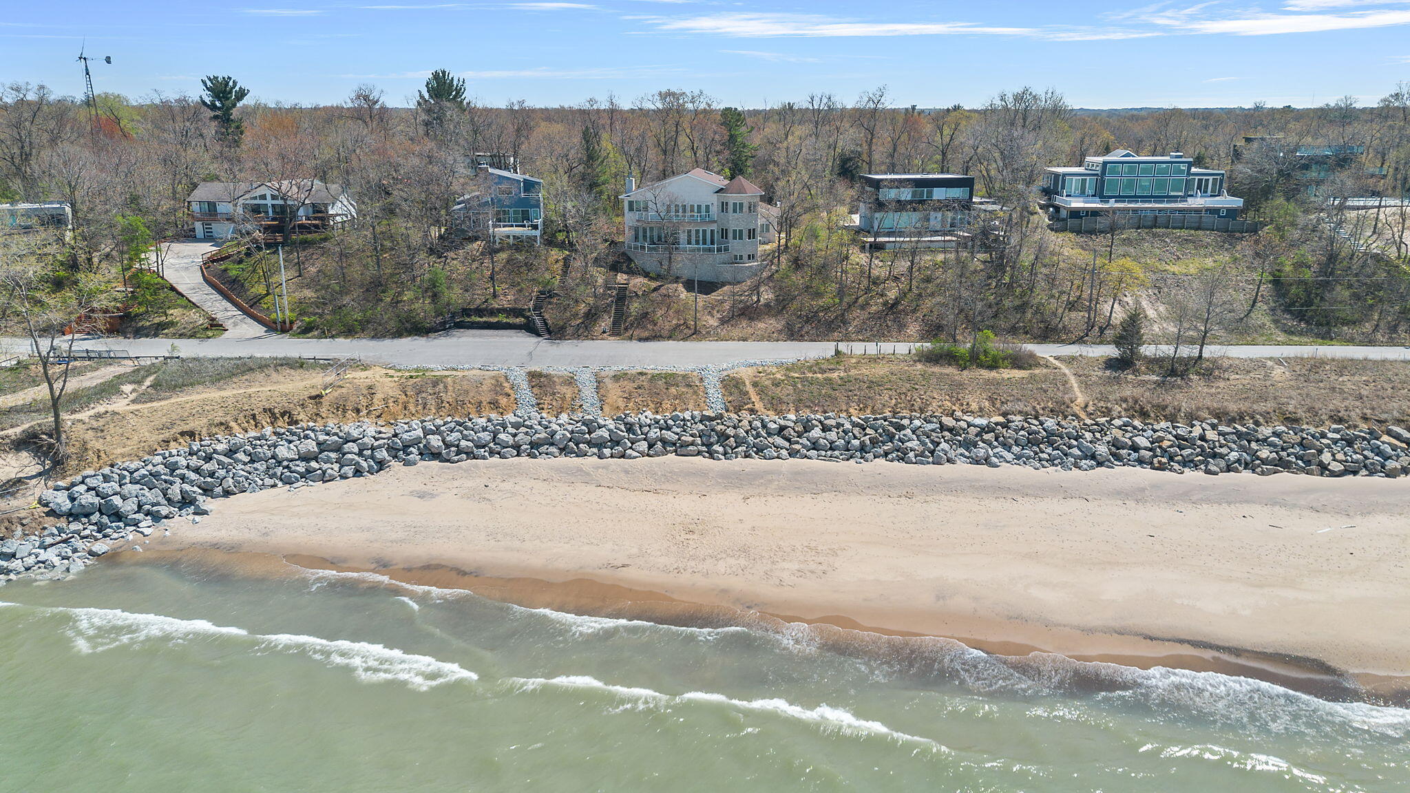 102 West Fairwater Ave