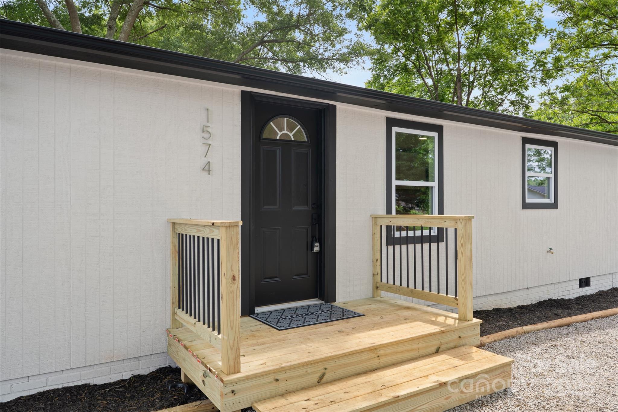 1574 Mangum Drive Lancaster, SC 29720 - Photo 3 of 22