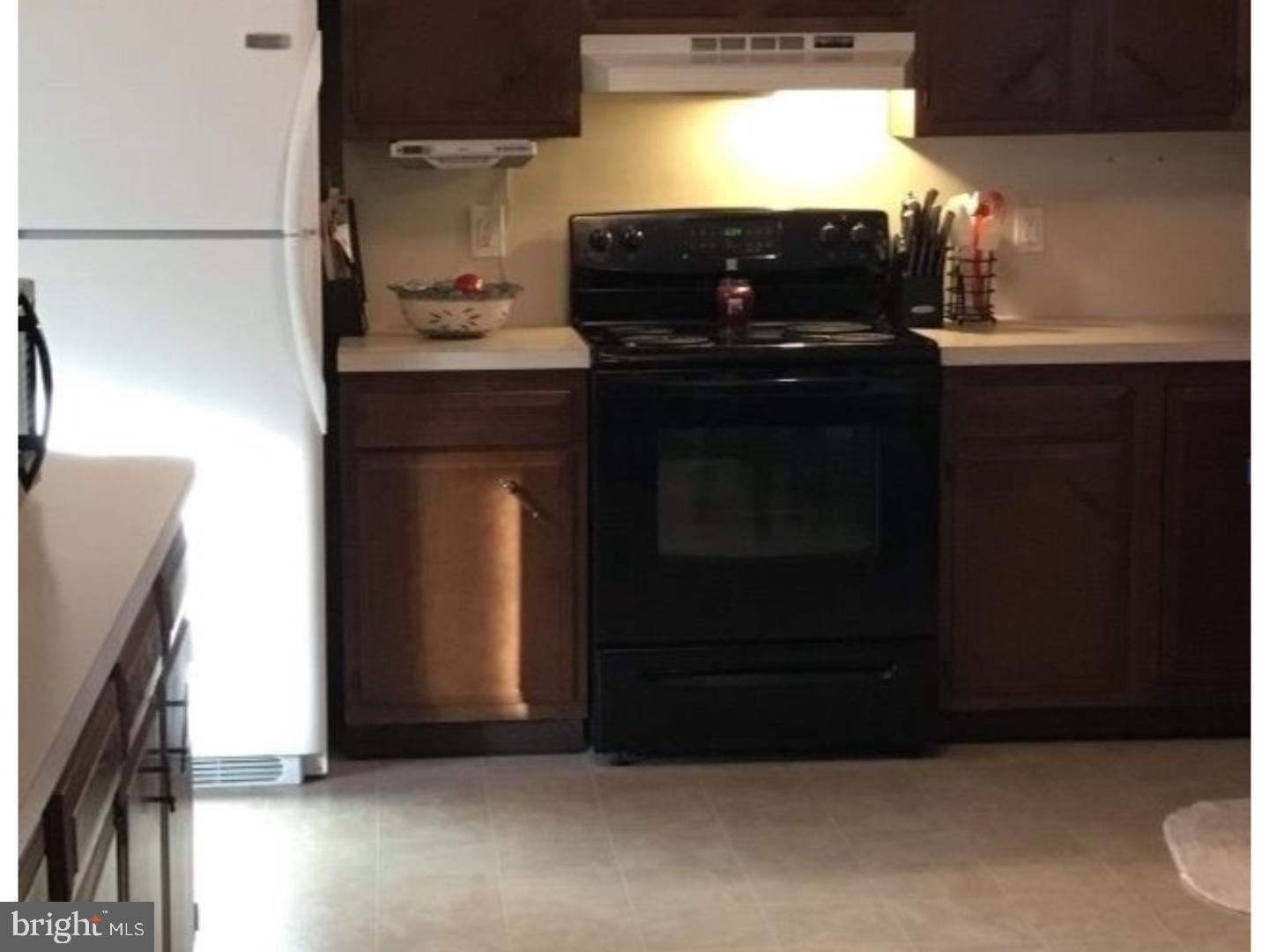 472 Mininger Road Souderton, PA 18964 - Photo 7 of 25 Kitchen