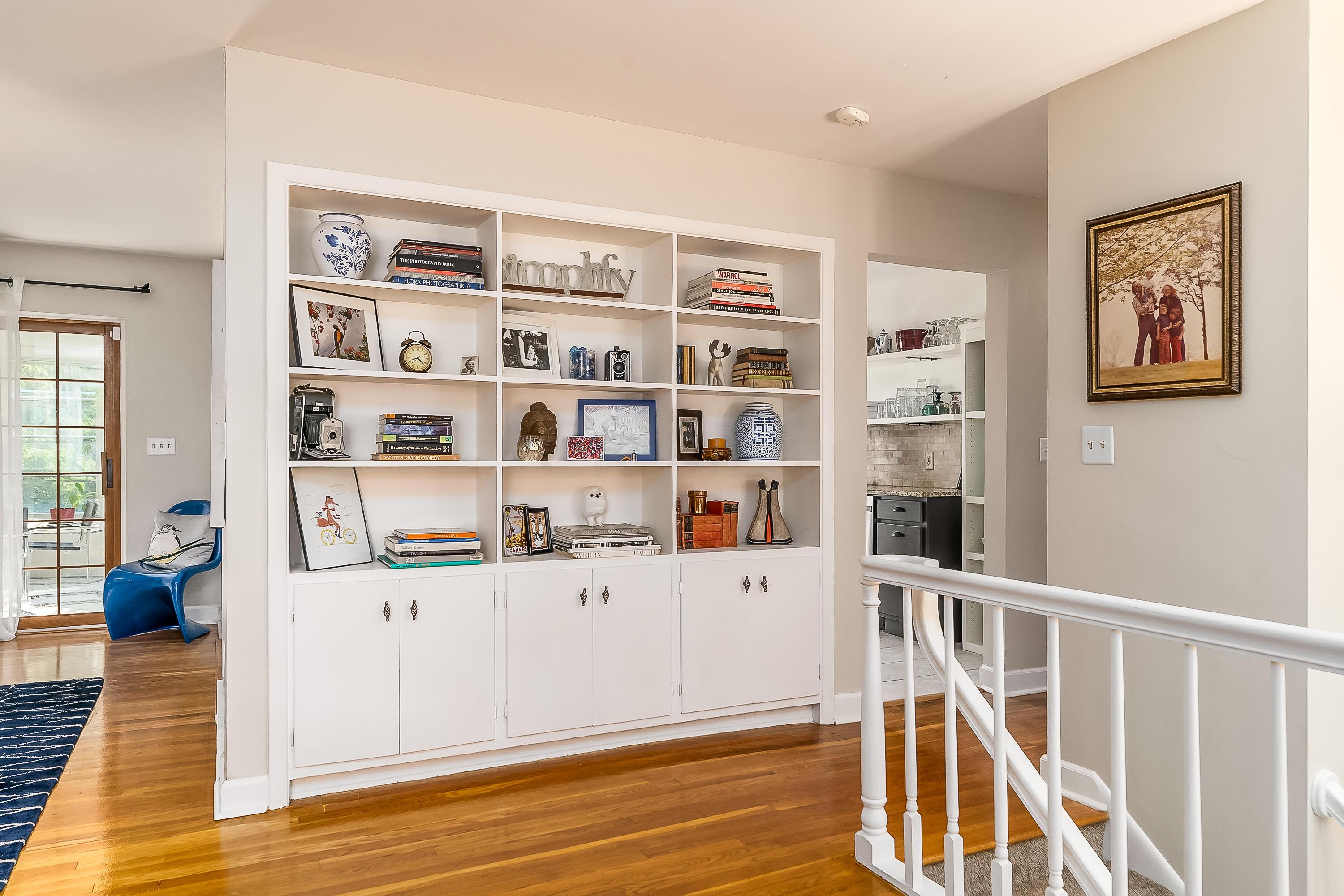 2449 Wimbledon Road Columbus, OH 43220 - Photo 25 of 43
