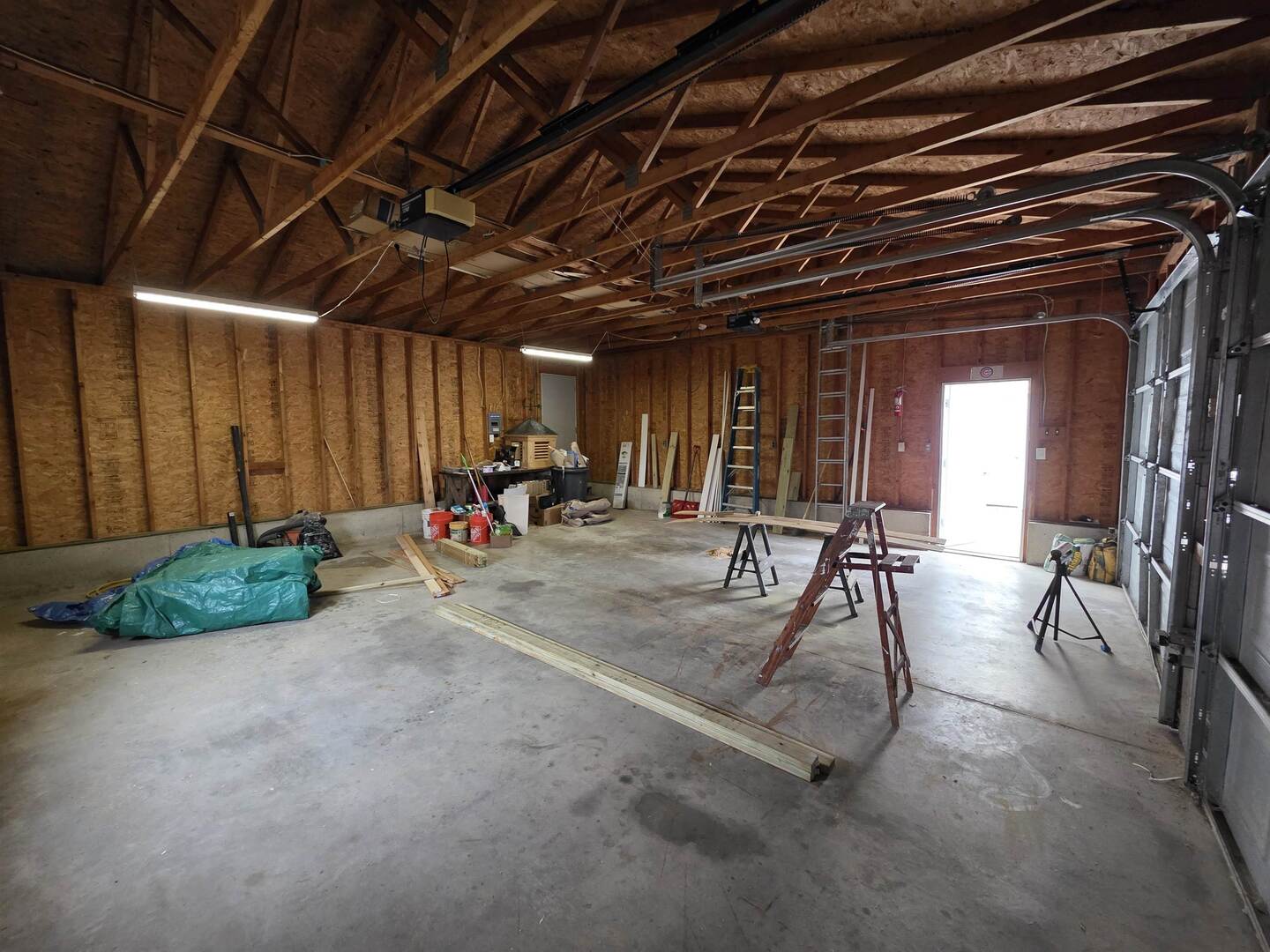 1206 10th Avenue North Clinton, IA 52732 - Photo 27 of 27 a view of a room with gym equipment