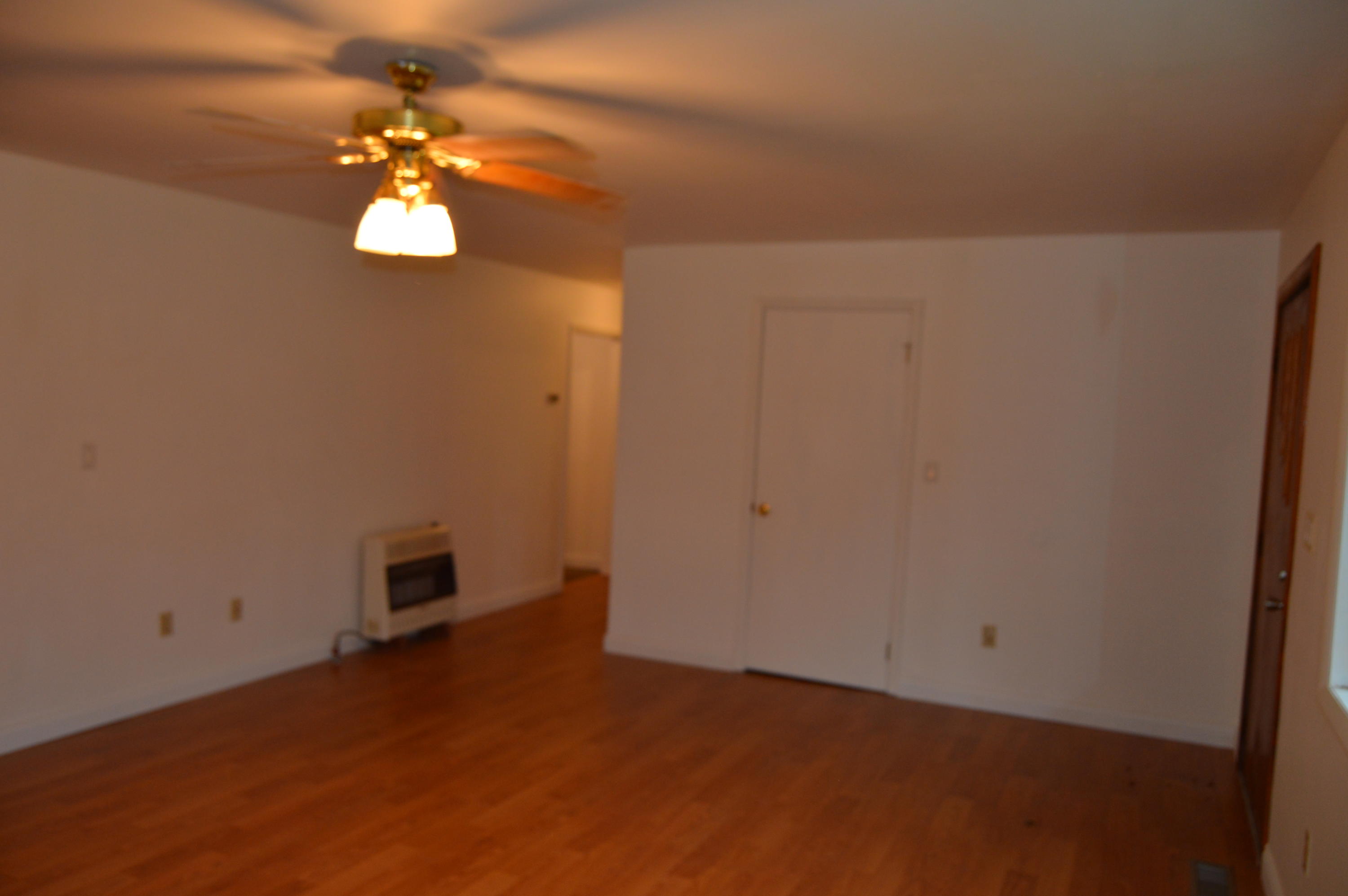 430 Bowling Road Robbins, TN 37852 - Photo 3 of 31 DSC_0686