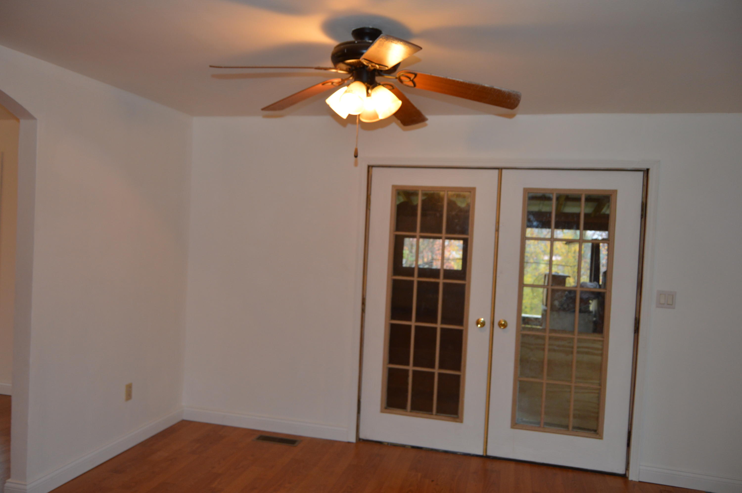 430 Bowling Road Robbins, TN 37852 - Photo 9 of 31 DSC_0696