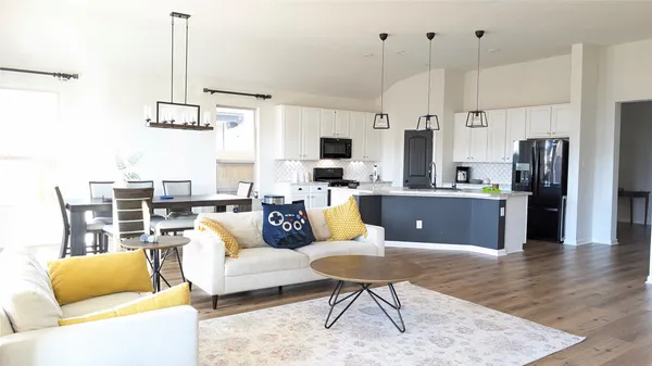 $2,650 | 1438 Wheatley Hill Lane, Katy, TX 77494