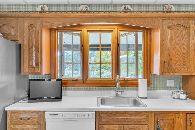 $799,000 | 915 Turnpike Road, Washington, VT 05675