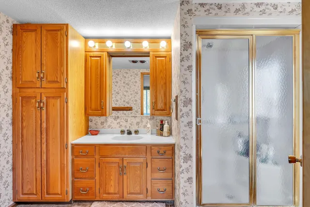 $799,000 | 915 Turnpike Road, Washington, VT 05675