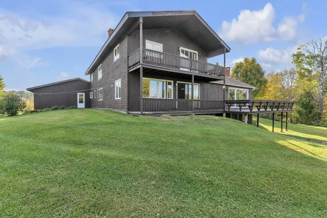 $799,000 | 915 Turnpike Road, Washington, VT 05675