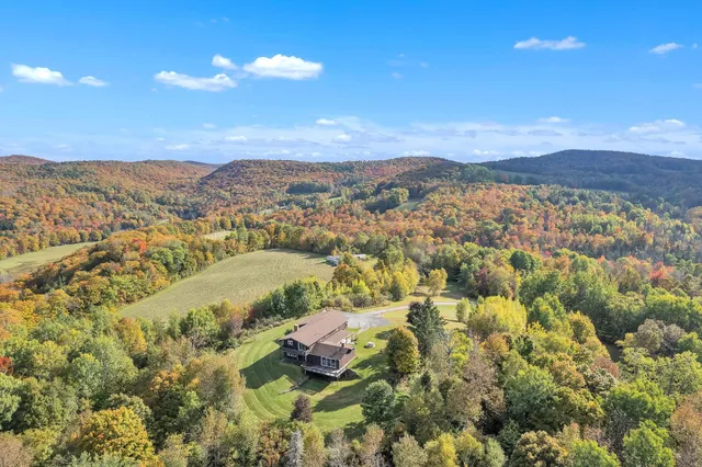 $799,000 | 915 Turnpike Road, Washington, VT 05675