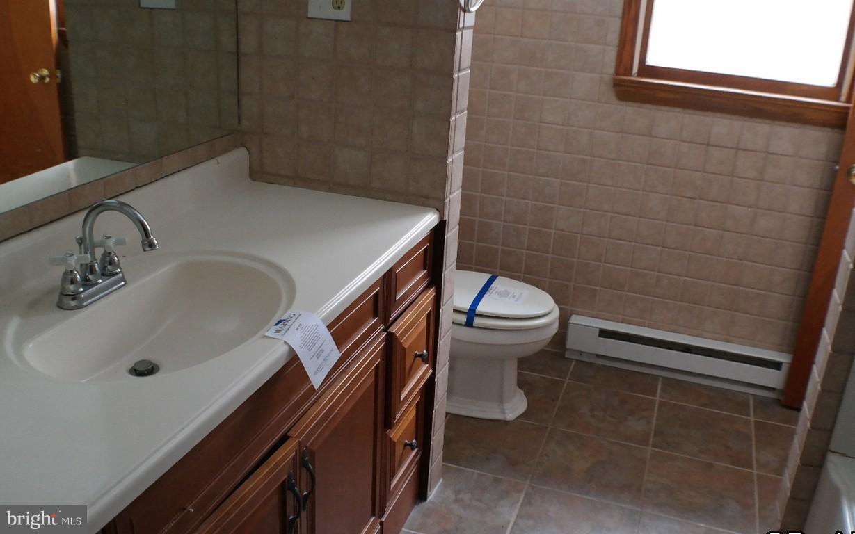 13905 Black Valley Road Flintstone, MD 21530 - Photo 8 of 24 Bath