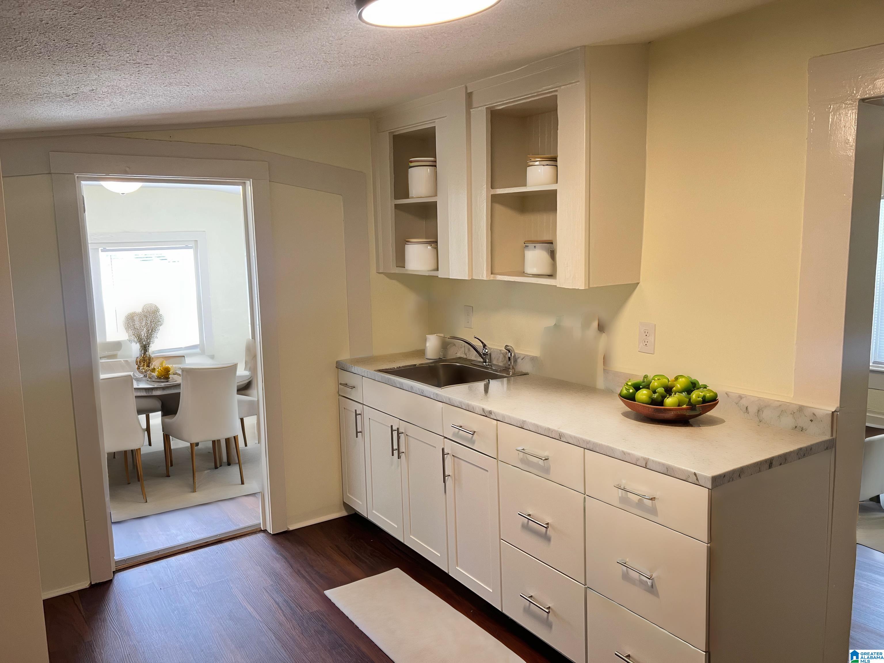 116 25th Avenue Northeast Birmingham, AL 35215 - Photo 5 of 29
