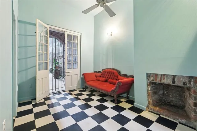 $1,500 | 1227 Chartres Street, Unit 1A, New Orleans, LA 70116
