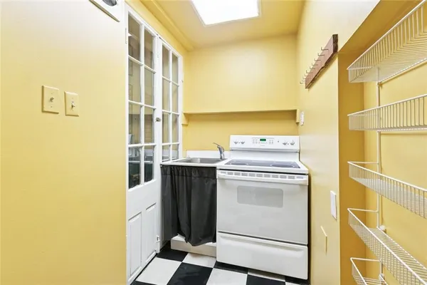 $1,500 | 1227 Chartres Street, Unit 1A, New Orleans, LA 70116