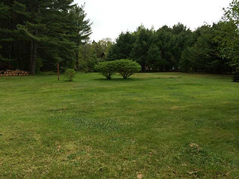 243 Foreside Road Topsham, ME 04086 - Photo 4 of 34 Yard/Garden.