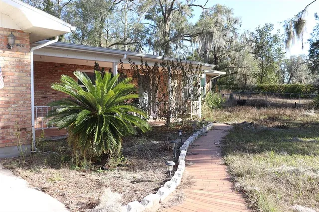 $284,900 | 401 South Pine Avenue, Inverness, FL 34452