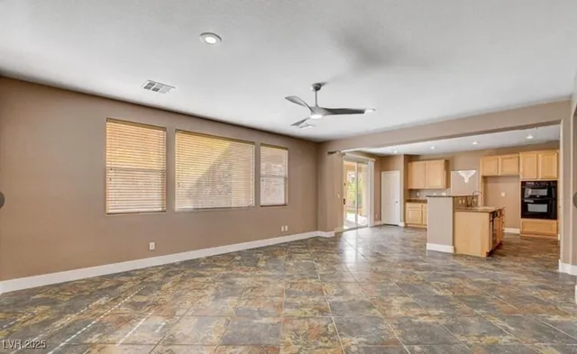 $2,800 | 757 Secret London Avenue, Las Vegas, NV 89178