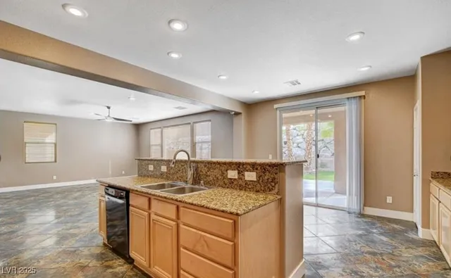 $2,800 | 757 Secret London Avenue, Las Vegas, NV 89178