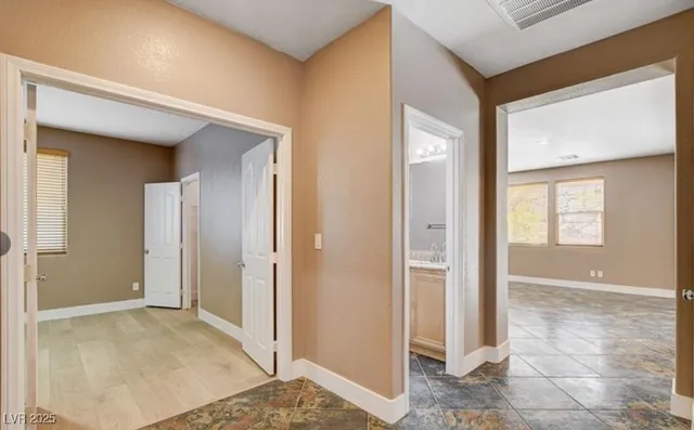 $2,800 | 757 Secret London Avenue, Las Vegas, NV 89178