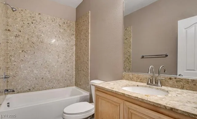 $2,800 | 757 Secret London Avenue, Las Vegas, NV 89178