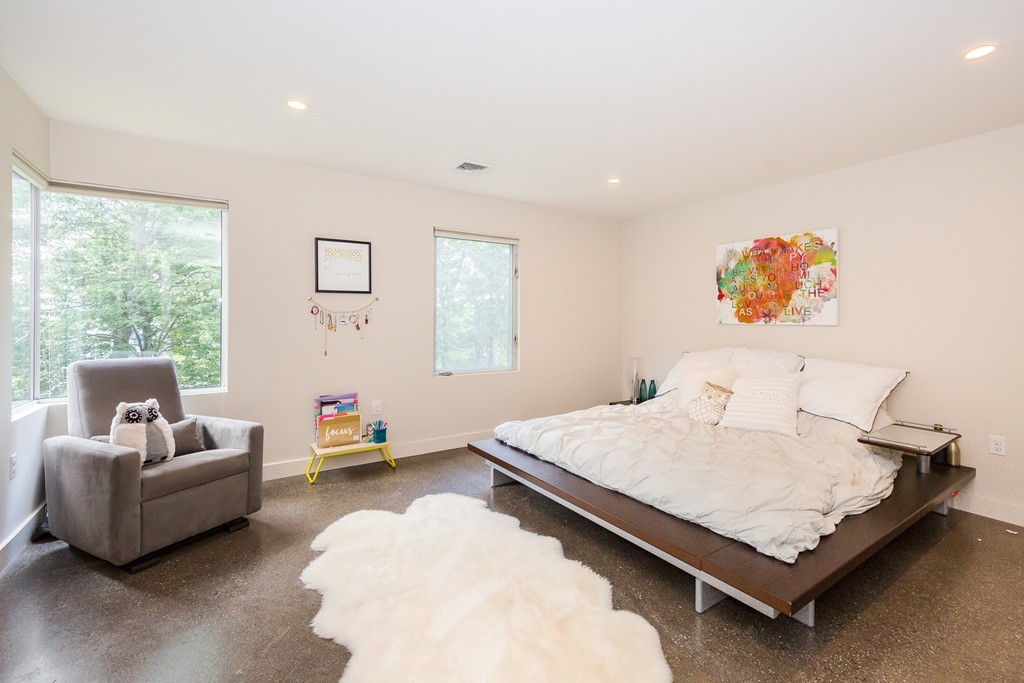11 Reiling Pond Road Lincoln, MA 01773 - Photo 18 of 30 Gallery Image 18