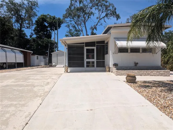 a house view with a outdoor space