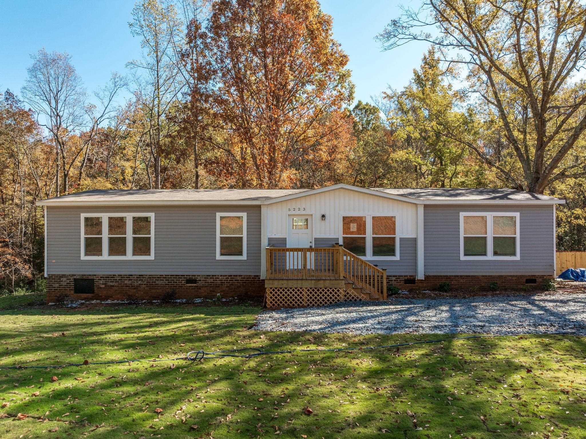 5223 Highway 11 Inman, SC 29349 - Photo 1 of 46