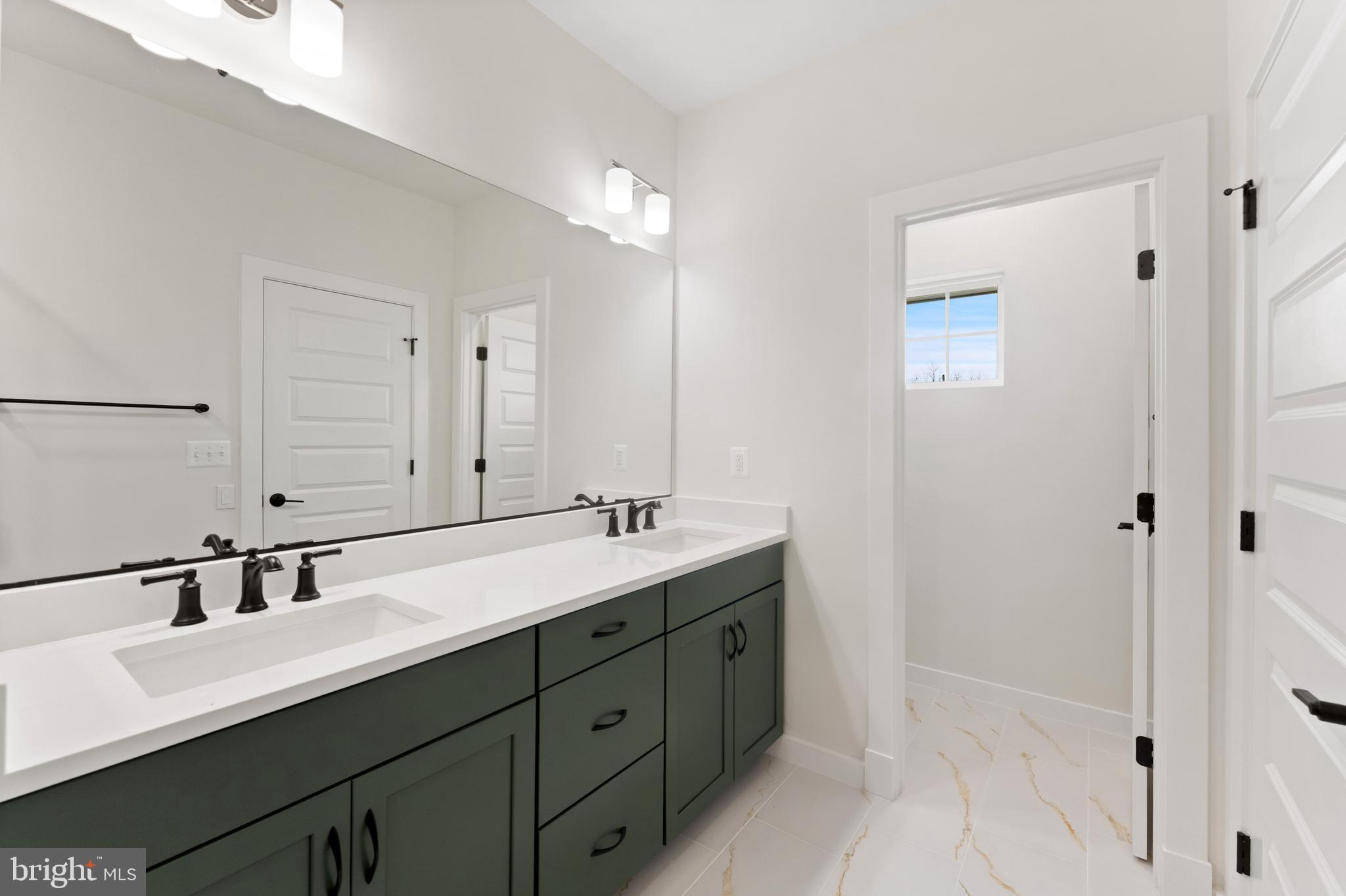 17100 Evans Way Poolesville, MD 20837 - Photo 14 of 18