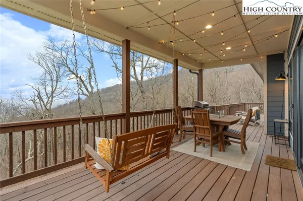 a view of a outdoor space