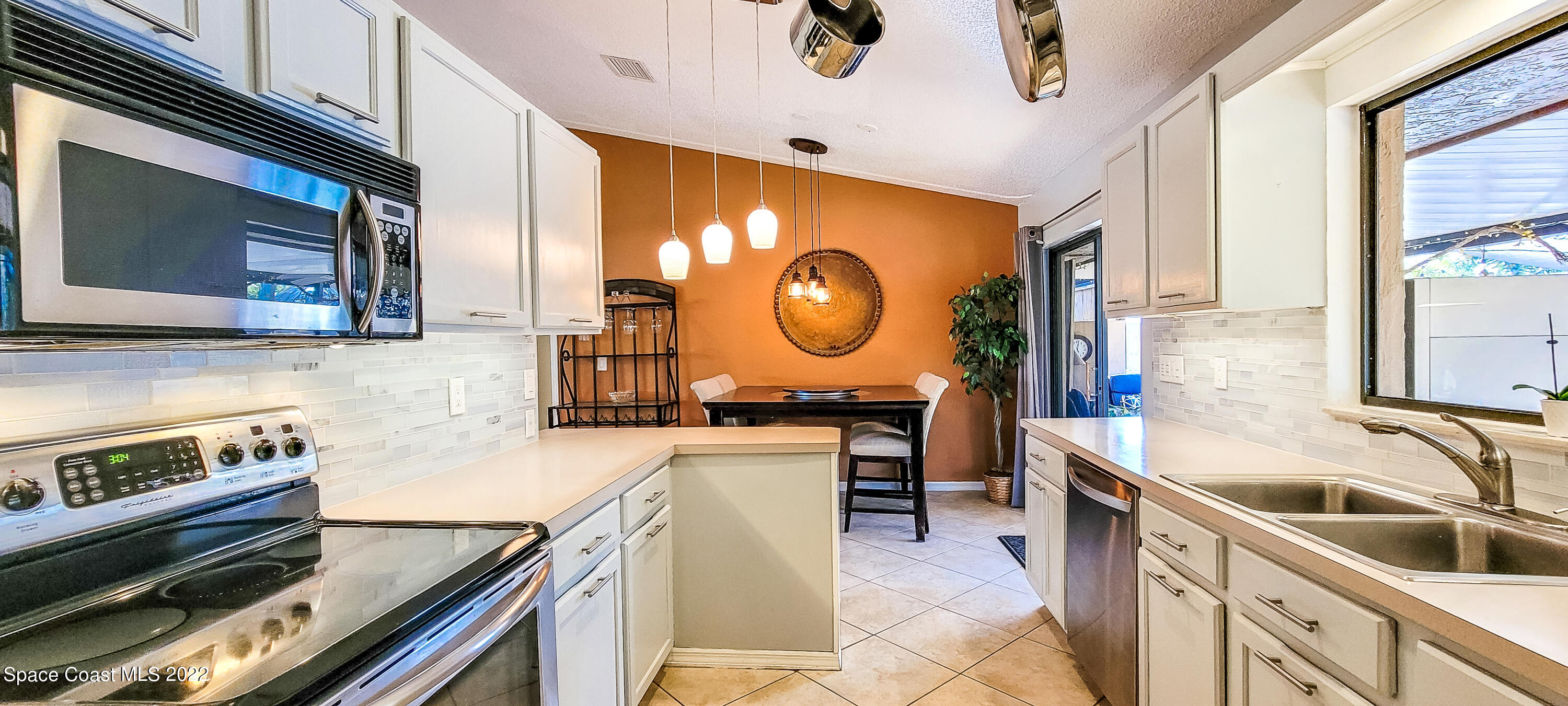 845 Raintree Avenue Rockledge, FL 32955 - Photo 12 of 78 1-6