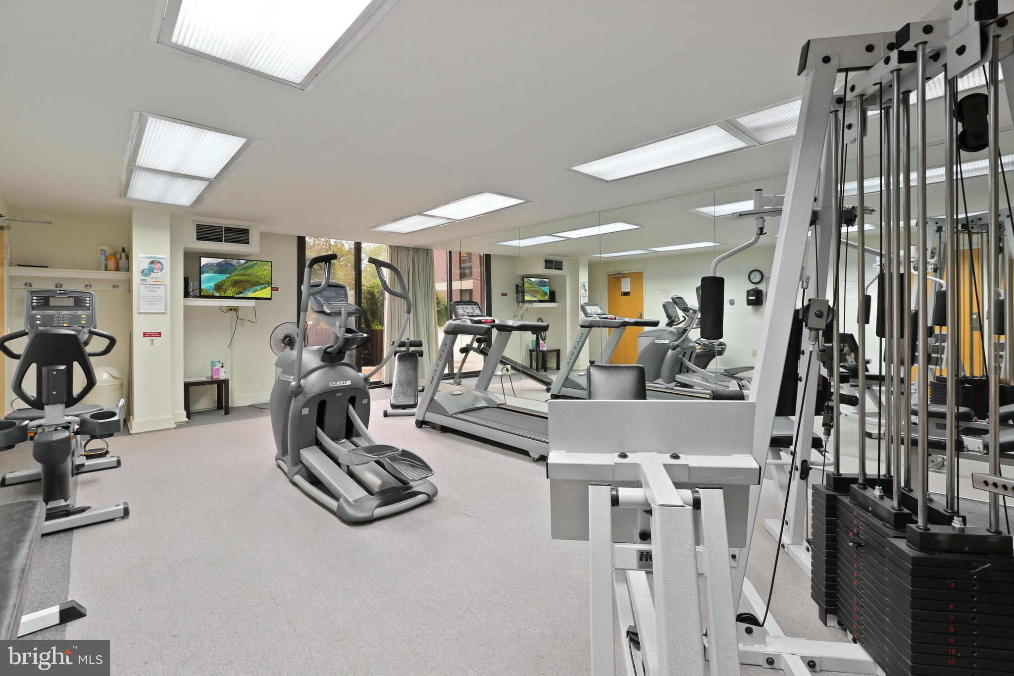 4100 North Charles Street, Unit 1010 Baltimore, MD 21218 - Photo 69 of 73 Fitness Centre