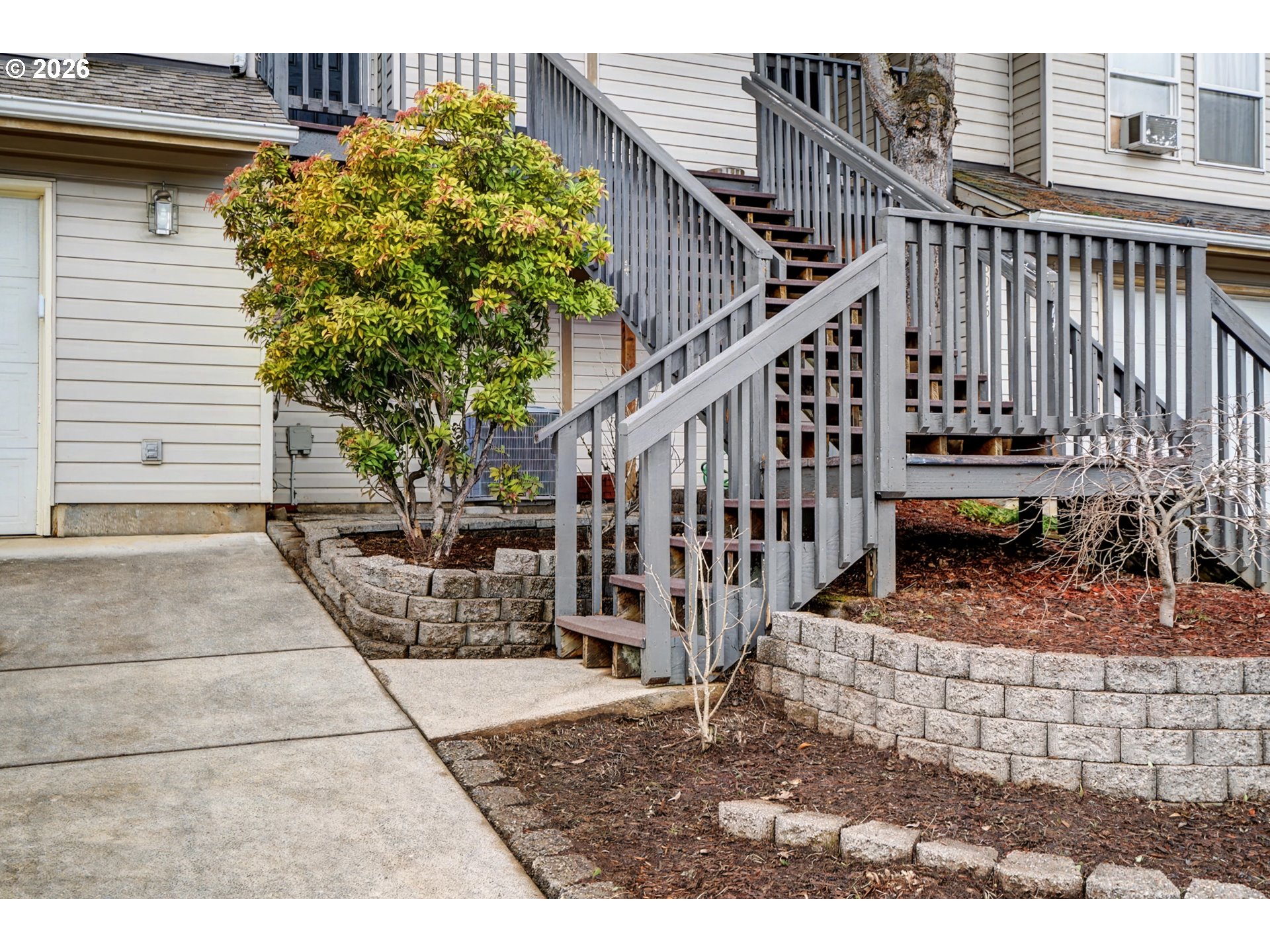 6049 Fircrest Street Southeast Salem, OR 97306 - Photo 3 of 44