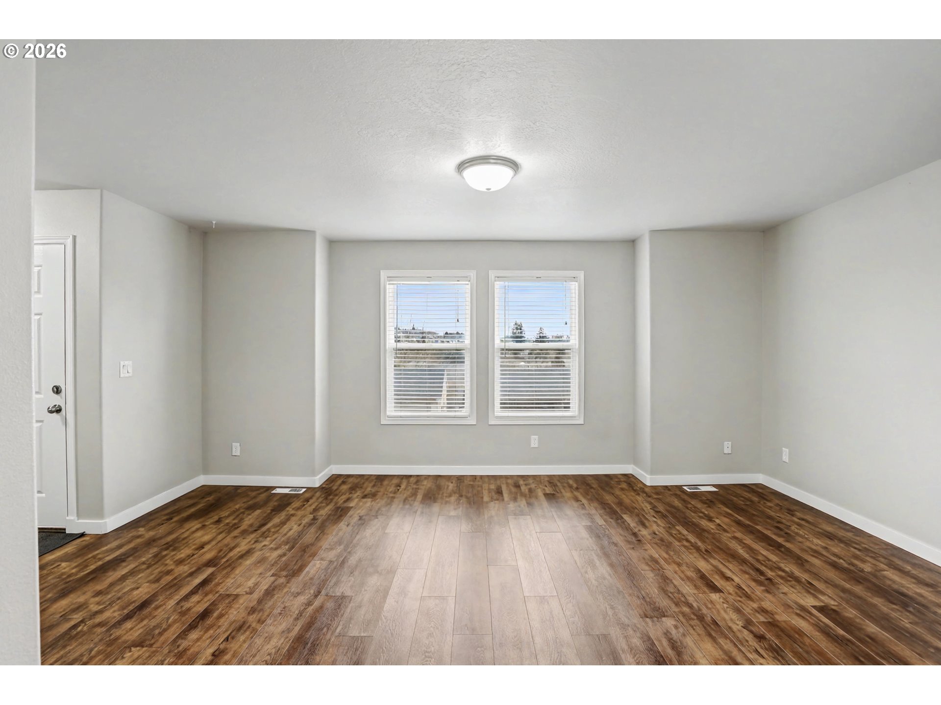 6049 Fircrest Street Southeast Salem, OR 97306 - Photo 8 of 44