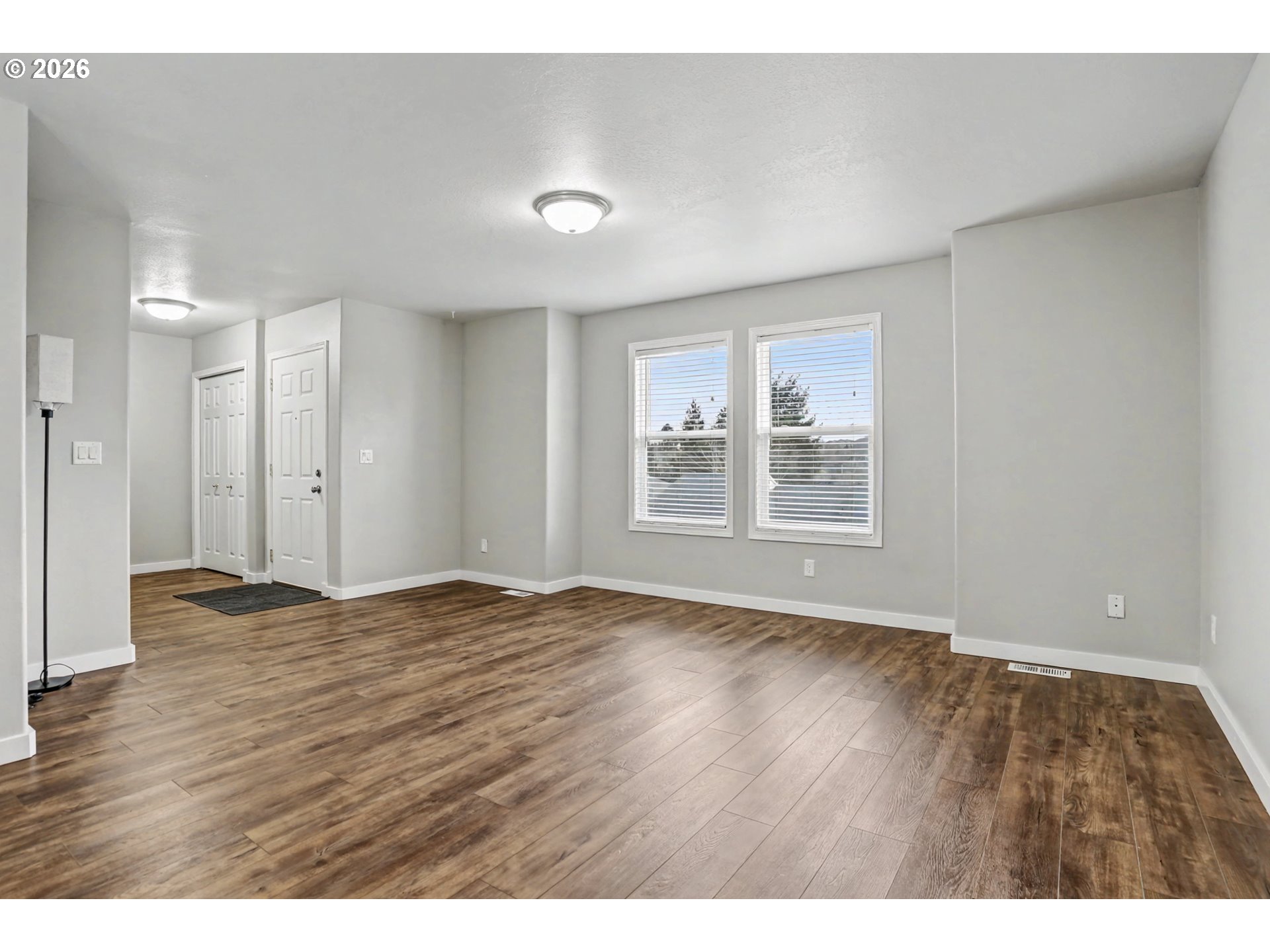 6049 Fircrest Street Southeast Salem, OR 97306 - Photo 9 of 44