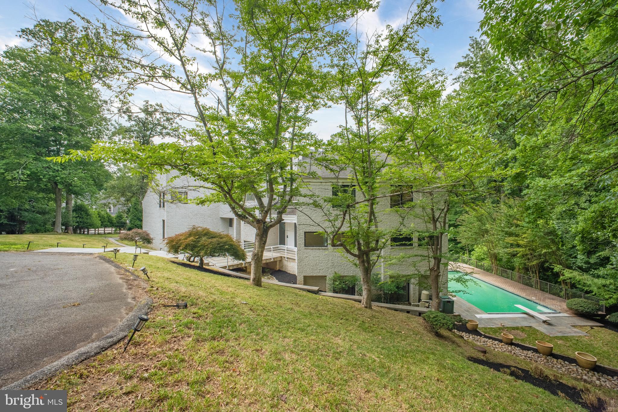 7545 Potomac Fall Road McLean, VA 22102 - Photo 79 of 89