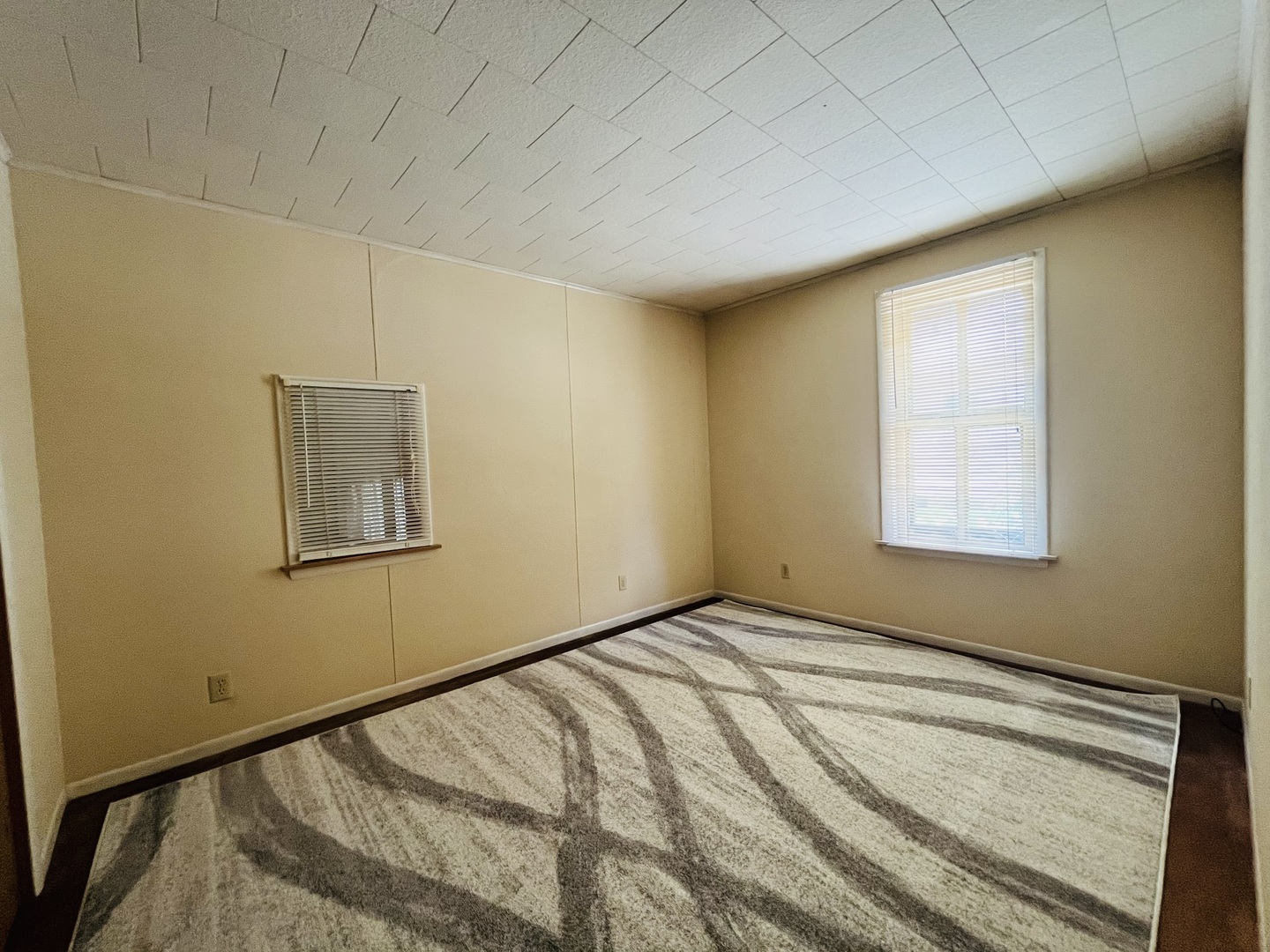 1213 East Main Street Streator, IL 61364 - Photo 8 of 18 a view of a room with a window