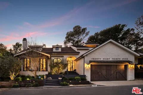 $4,395,000 | 2835 Westbrook Avenue, Los Angeles, CA 90046