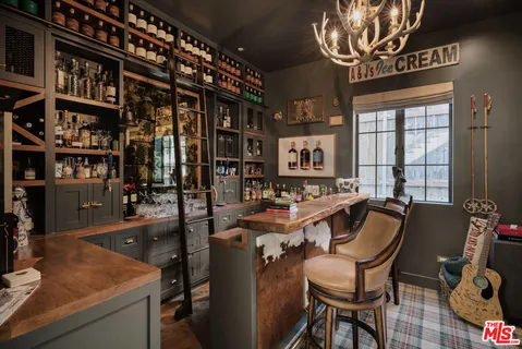 $4,395,000 | 2835 Westbrook Avenue, Los Angeles, CA 90046