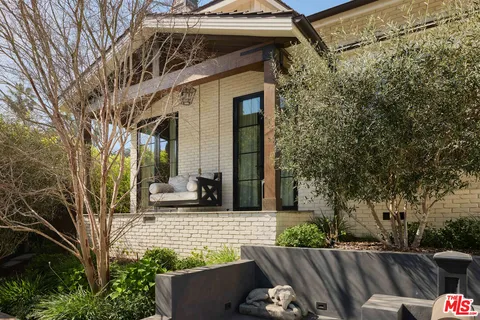 $4,395,000 | 2835 Westbrook Avenue, Los Angeles, CA 90046