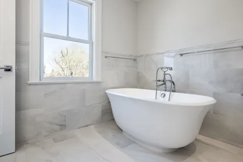 Undisclosed Address, Sag Harbor, NY 11963