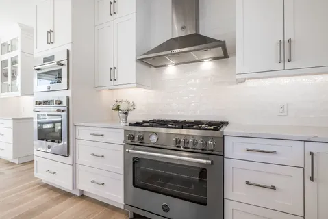 Undisclosed Address, Sag Harbor, NY 11963