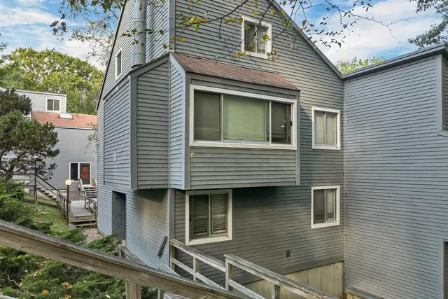 $360,000 | 18 Condo Road, Unit 1, Campton, NH 03223