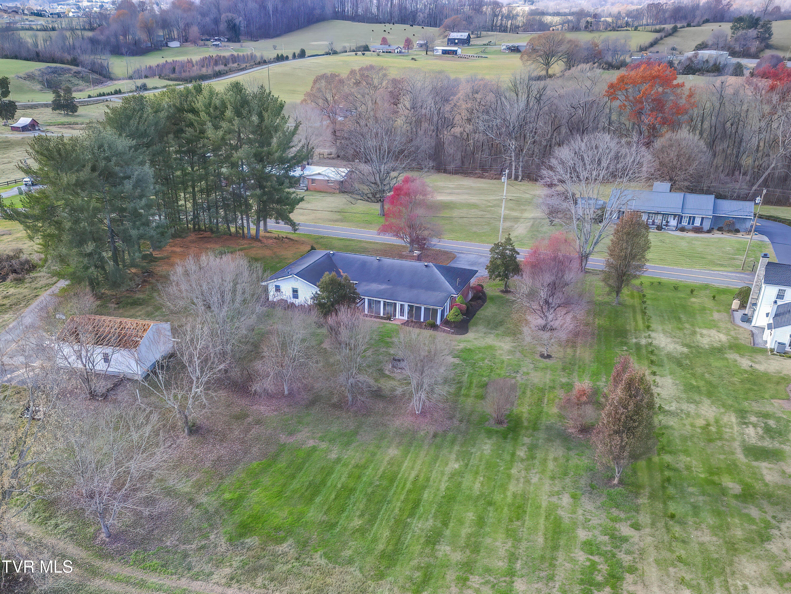 1238 Gray Station Road Gray, TN 37615 - Photo 11 of 51 1238 Gray Station (60)