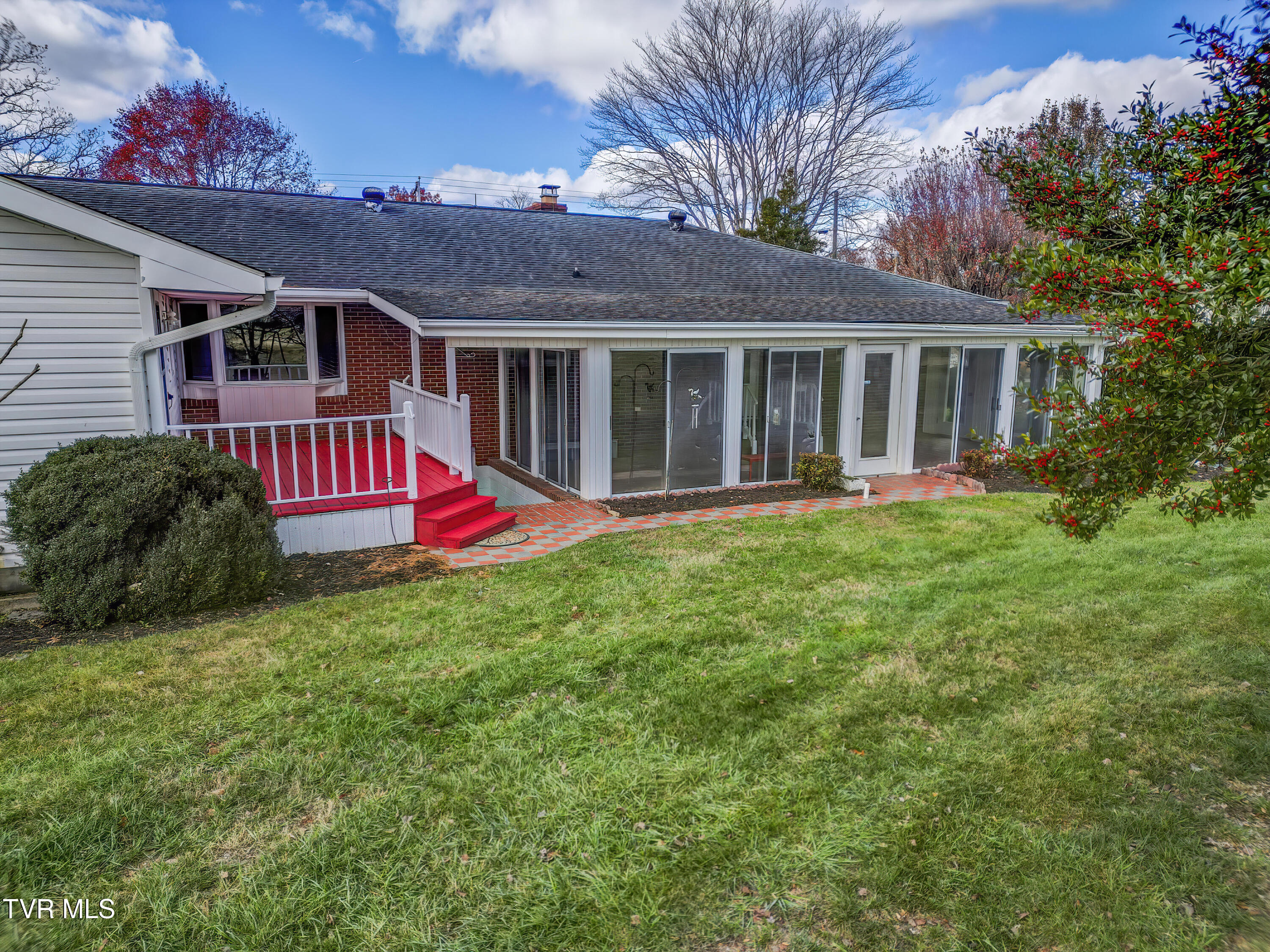 1238 Gray Station Road Gray, TN 37615 - Photo 6 of 51 1238 Gray Station (55)