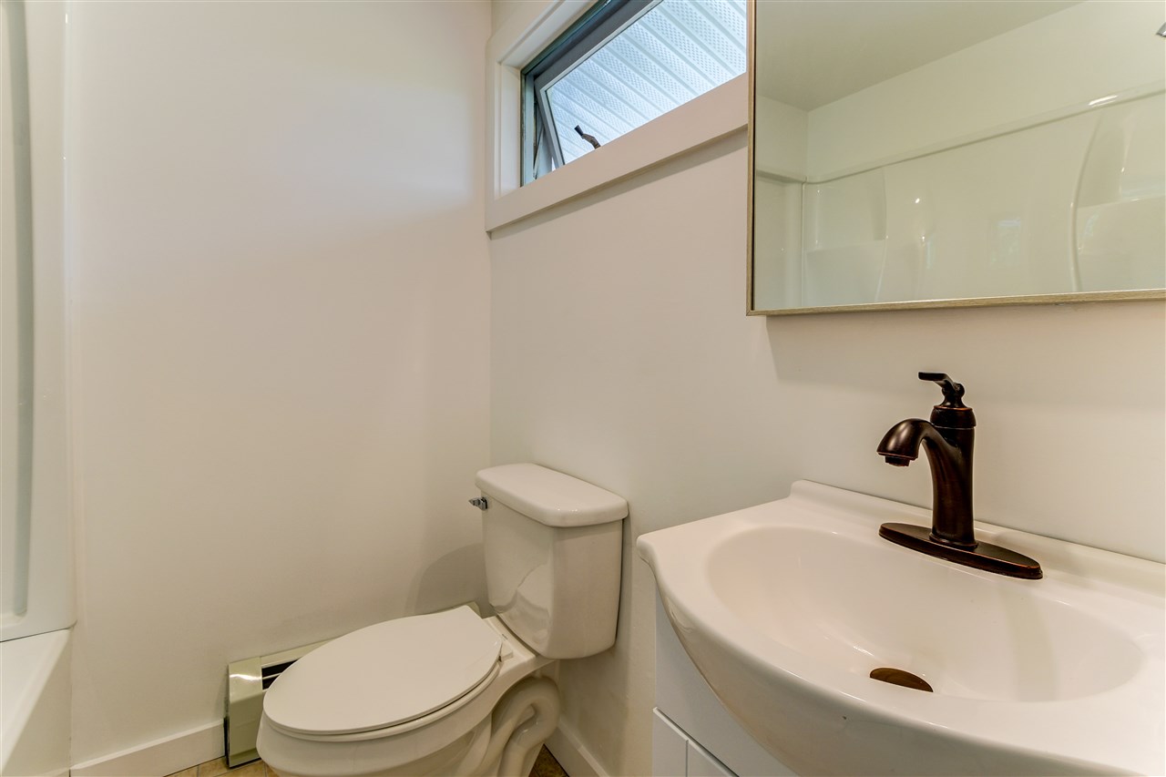 291 Cottage Street Bethlehem, NH 03574 - Photo 22 of 40 Gallery Image 22