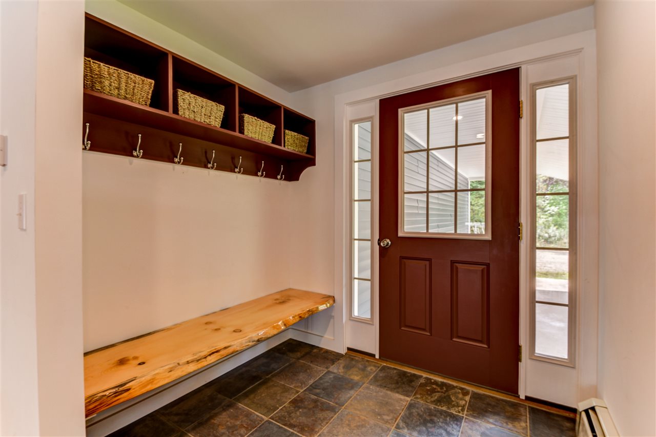 291 Cottage Street Bethlehem, NH 03574 - Photo 4 of 40 Gallery Image 4