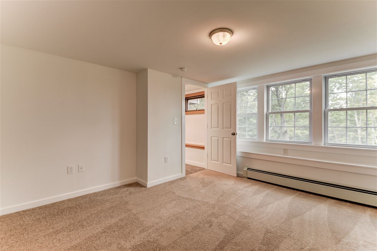 291 Cottage Street Bethlehem, NH 03574 - Photo 33 of 40 Gallery Image 33
